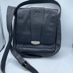 Kenneth Cole Cross Body Leather Satchel Black Purse